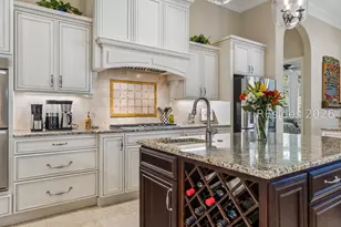 526 Colonial Dr, Hilton Head Island, SC 29926 - Photo 10