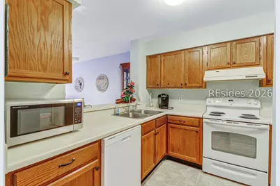 36 Deallyon Avenue #19, Hilton Head Island, SC 29928 - Photo 14