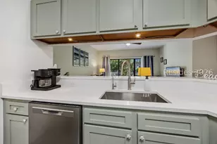 19 Lemoyne Ave, Hilton Head Island, SC 29928 - Photo 8