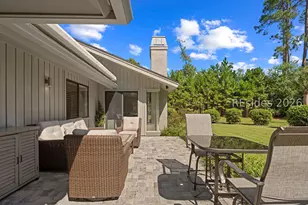 10 Big Woods Dr, Hilton Head Island, SC 29926 - Photo 10