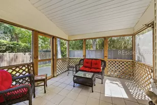 64 E Morgan Ct, Hilton Head Island, SC 29926 - Photo 16