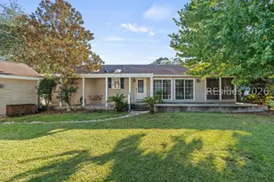 44 Sawmill Forest Dr, Bluffton, SC 29910 - Photo 4