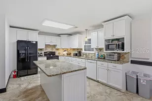14 Marblehead Rd, Hilton Head Island, SC 29926 - Photo 10