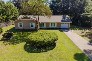 36 Sugaree Dr, Bluffton, SC 29910 - Photo 4