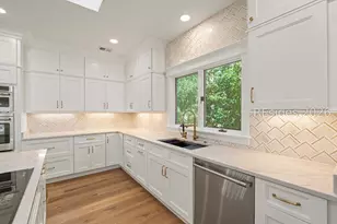 300 Seabrook Dr, Hilton Head Island, SC 29926 - Photo 24