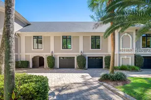 38 Castlebridge Ln, Hilton Head Island, SC 29928 - Photo 4