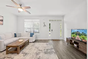 43 5th Ave, Bluffton, SC 29910 - Photo 2