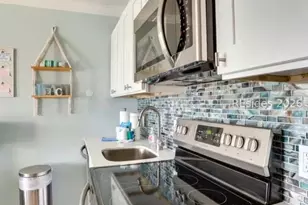 40 Folly Field Rd, Hilton Head Island, SC 29928 - Photo 14