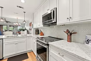 13 Harbourside Ln, Hilton Head Island, SC 29928 - Photo 14