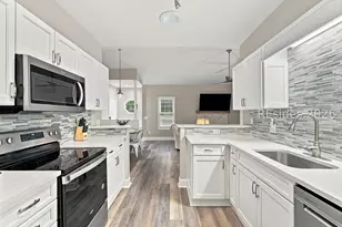 30 Wimbledon Ct, Hilton Head Island, SC 29928 - Photo 12