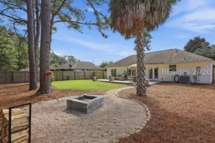 14 Rebecca Cir, Hilton Head Island, SC 29926 - Photo 4