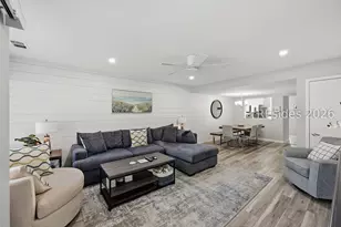 15 Deallyon Ave, Hilton Head Island, SC 29928 - Photo 22