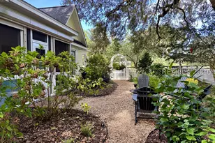 28 Barnwell Dr, Beaufort, SC 29907 - Photo 16