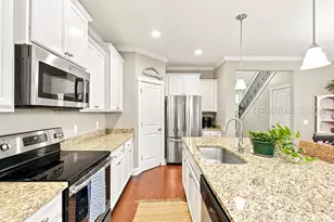 327 Cockle Ln, Beaufort, SC 29906 - Photo 8