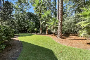6 Ravenwood Rd, Hilton Head Island, SC 29928 - Photo 8