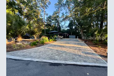 133 Arrow Road #322, Hilton Head Island, SC 29928 - Photo 2