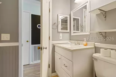 40 Folly Field Road #B156, Hilton Head Island, SC 29928 - Photo 8