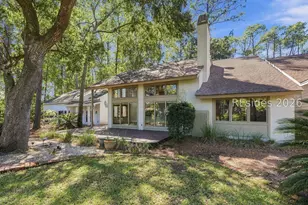 20 Toppin Dr, Hilton Head Island, SC 29926 - Photo 2