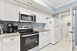 11 Tanglewood Dr, Hilton Head Island, SC 29928 - Photo 10