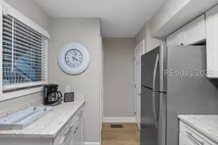 20 Carnoustie Rd, Hilton Head Island, SC 29928 - Photo 12