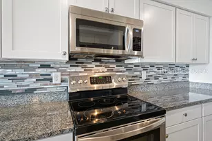 21 S Forest Beach Dr, Hilton Head Island, SC 29928 - Photo 18