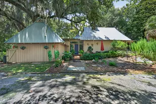 220 Cordillo Pkwy, Hilton Head Island, SC 29928 - Photo 1