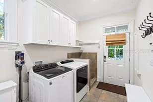 17 Newpoint Rd, Beaufort, SC 29907 - Photo 38