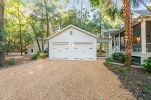 17 Newpoint Rd, Beaufort, SC 29907 - Photo 46