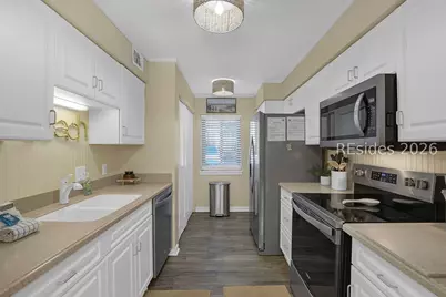 25 Deallyon Avenue #103, Hilton Head Island, SC 29928 - Photo 12