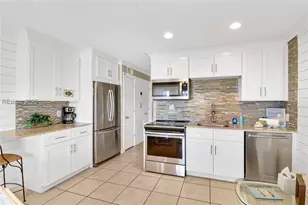 40 Folly Field Rd, Hilton Head Island, SC 29928 - Photo 1