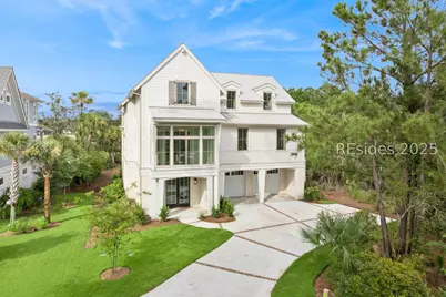 8 Silver Oak Circle, Hilton Head Island, SC 29926 - Photo 1