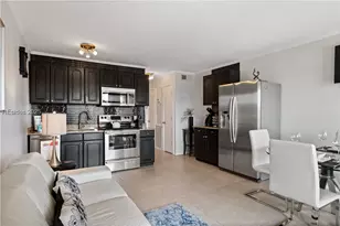 40 Folly Field Rd, Hilton Head Island, SC 29928 - Photo 1