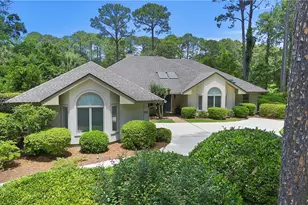 23 Oyster Bay Pl, Hilton Head Island, SC 29926 - Photo 1