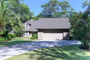 10 Barony Ln, Hilton Head Island, SC 29928 - Photo 1