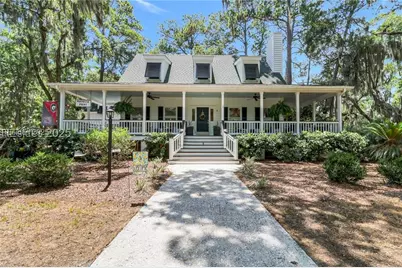 8 Dolphin Point Drive, Beaufort, SC 29907 - Photo 1