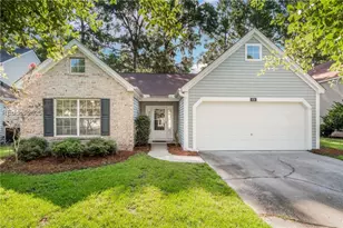 676 Farm Lake Dr, Bluffton, SC 29910 - Photo 1