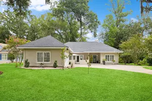 13 Greenwood Dr, Bluffton, SC 29910 - Photo 1