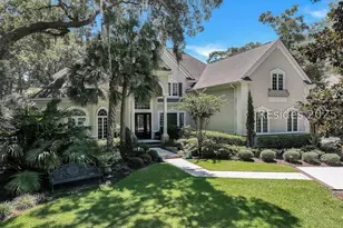599 Colonial Dr, Hilton Head Island, SC 29926 - Photo 1