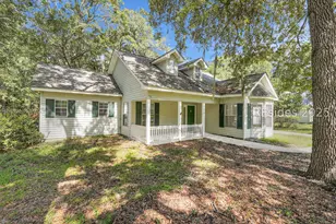 16 Le Moyne Dr, Beaufort, SC 29907 - Photo 1