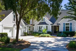 664 Colonial Dr, Hilton Head Island, SC 29926 - Photo 1