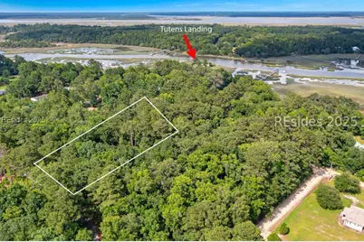 70 Riverview Drive, Ridgeland, SC 29936 - Photo 1