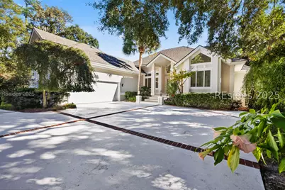 5 Leamington Place, Hilton Head Island, SC 29928 - Photo 1