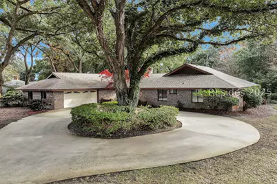 124 Coggins Point Road, Hilton Head Island, SC 29928 - Photo 1