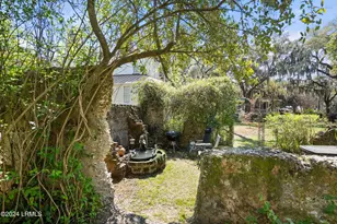 809 Hamilton St, Beaufort, SC 29902 - Photo 10