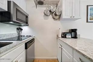 4 N Forest Beach Dr, Hilton Head Island, SC 29928 - Photo 16