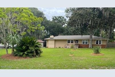 3005 Broad River Drive, Beaufort, SC 29906 - Photo 1