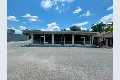 1810 Boundary Street #B, Beaufort, SC 29902 - Photo 2