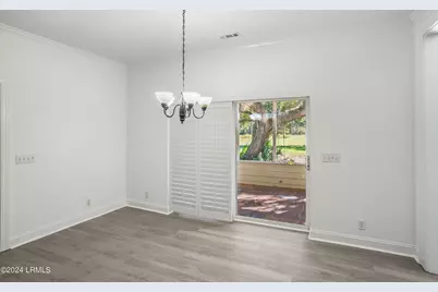 27 E National Boulevard, Beaufort, SC 29907 - Photo 30