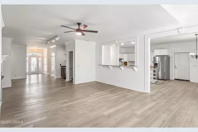 27 E National Boulevard, Beaufort, SC 29907 - Photo 6