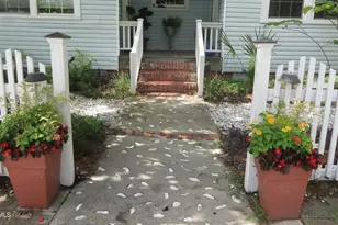 906 10th St, Port Royal, SC 29935 - Photo 14